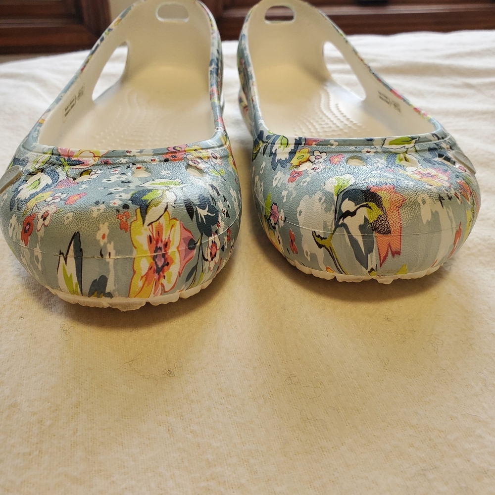 Vera Bradley x Crocs Kadee White Floral Ballet Flats Size 5 - Picture 11 of 16